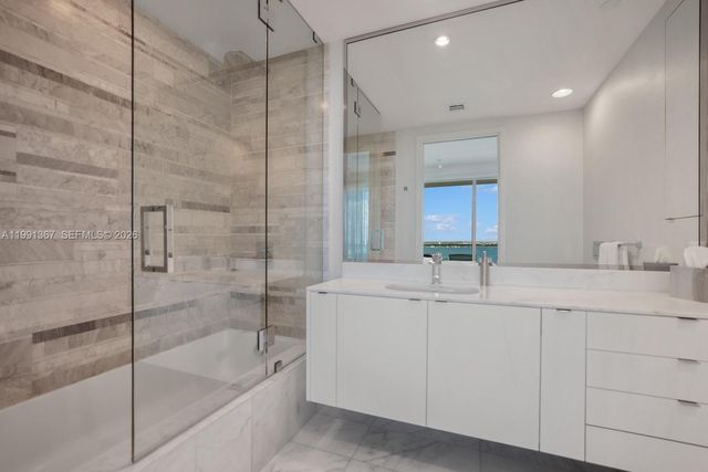 10203 Collins Ave 1702, Bal Harbour, FL 33154