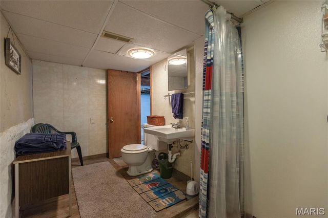 3655 Long Drive, St Ann, MO 63074