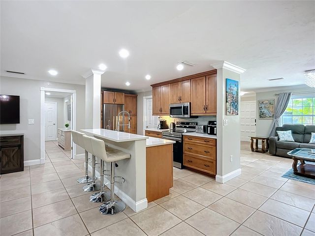 2424 WHIPPOORWILL CIRCLE, Sarasota, FL 34231