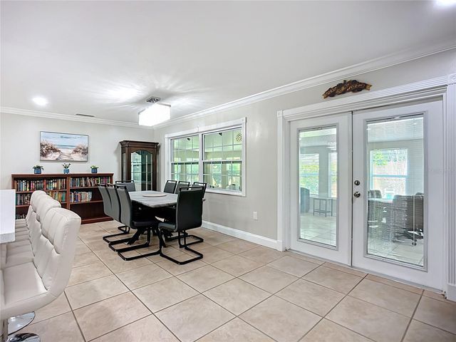 2424 WHIPPOORWILL CIRCLE, Sarasota, FL 34231