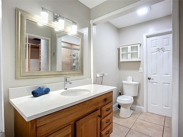 2424 WHIPPOORWILL CIRCLE, Sarasota, FL 34231