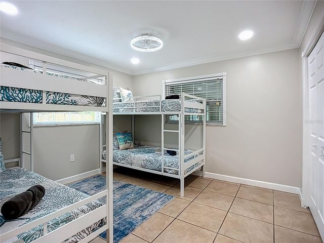 2424 WHIPPOORWILL CIRCLE, Sarasota, FL 34231