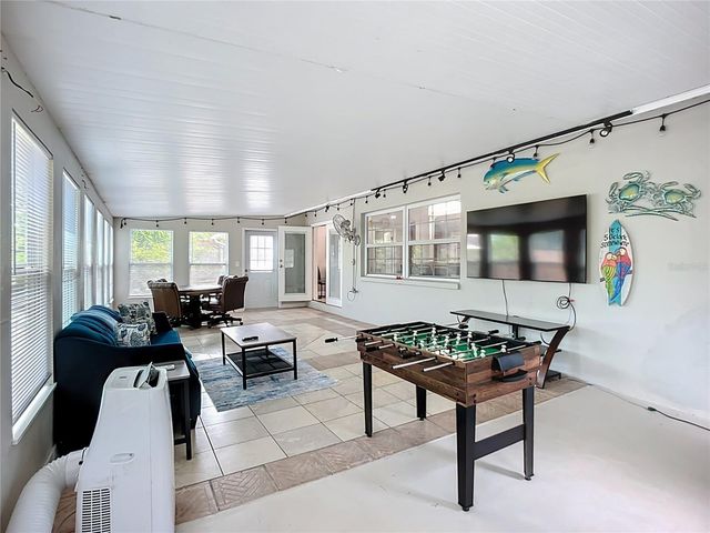 2424 WHIPPOORWILL CIRCLE, Sarasota, FL 34231