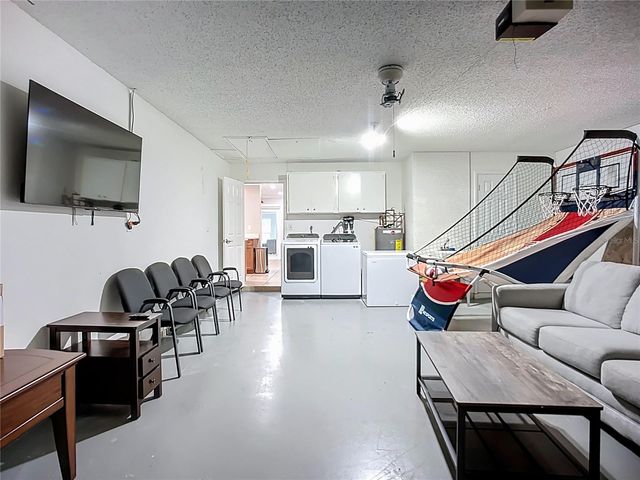 2424 WHIPPOORWILL CIRCLE, Sarasota, FL 34231