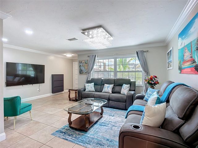 2424 WHIPPOORWILL CIRCLE, Sarasota, FL 34231