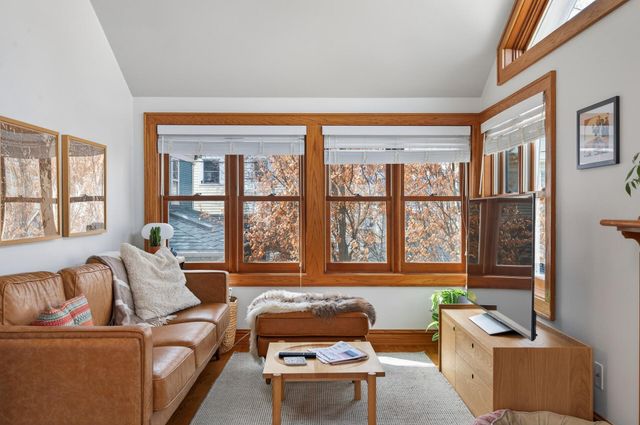 2316 Fremont Avenue S, Minneapolis, MN 55405