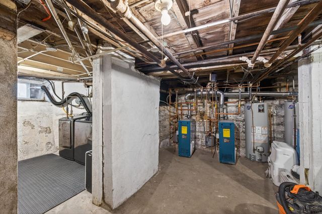 2316 Fremont Avenue S, Minneapolis, MN 55405