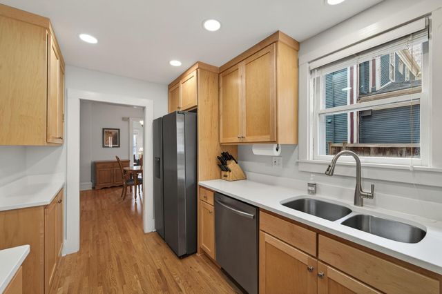 2316 Fremont Avenue S, Minneapolis, MN 55405