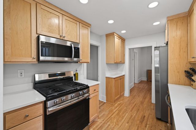 2316 Fremont Avenue S, Minneapolis, MN 55405