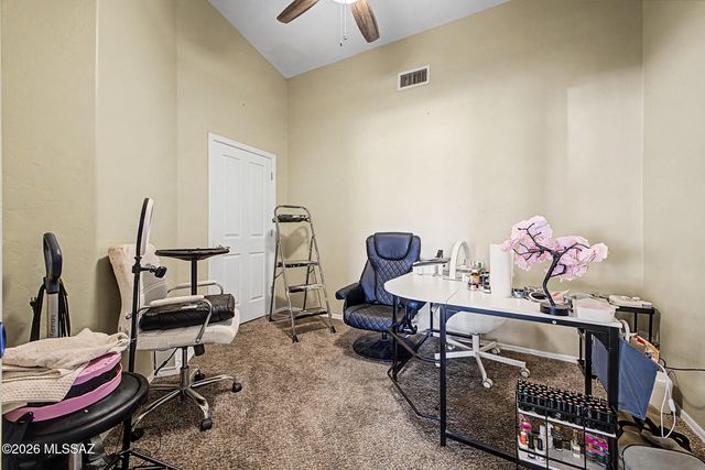 7561 S Woodbury Grove Drive, Tucson, AZ 85757