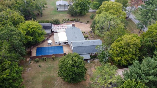 1305 Hill Lakes Ln, Lebanon, TN 37090