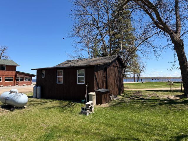 3487 Four Mile Bay Drive NW, Baudette, MN 56623