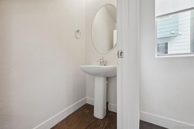 1056 Navajo Street, Denver, CO 80204