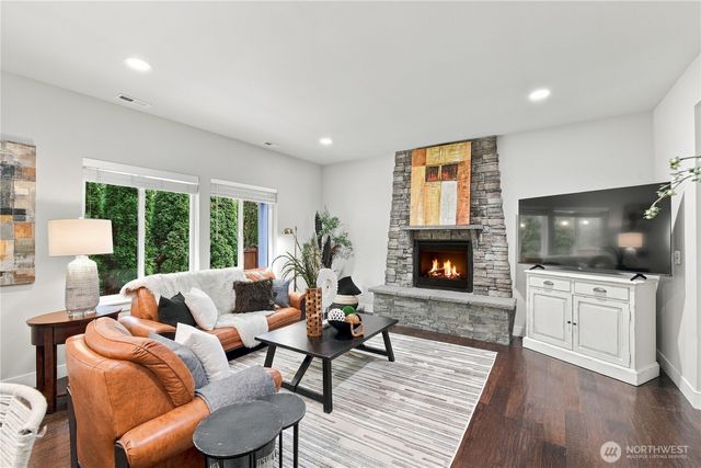 18021 33 Drive SE, Bothell, WA 98012