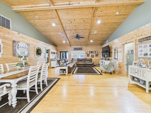 32801 Us Highway 441 52, Okeechobee, FL 34972