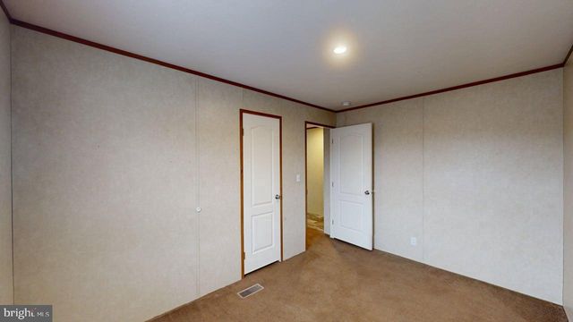 109 REEDS DR, Augusta, WV 26704