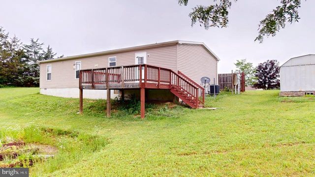 109 REEDS DR, Augusta, WV 26704