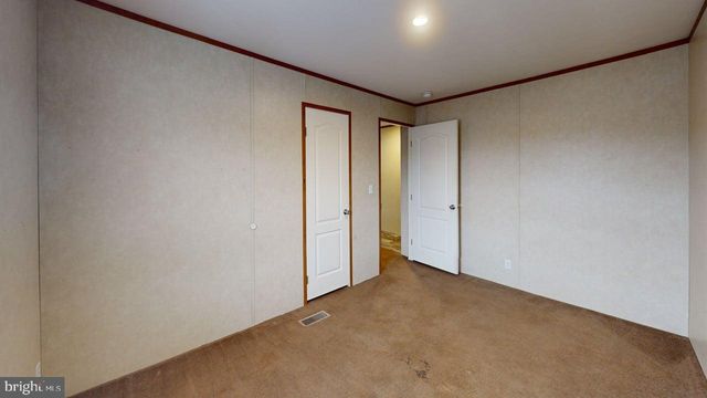 109 REEDS DR, Augusta, WV 26704