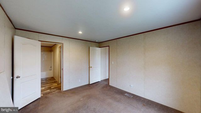 109 REEDS DR, Augusta, WV 26704