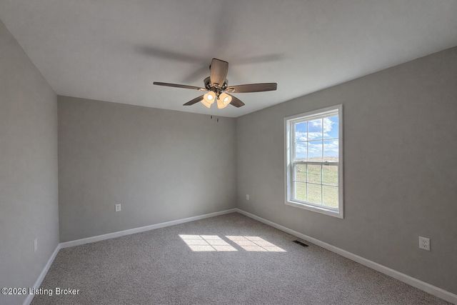 198 Charles Carr Dr, Harrodsburg, KY 40330