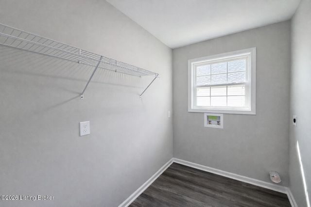 198 Charles Carr Dr, Harrodsburg, KY 40330