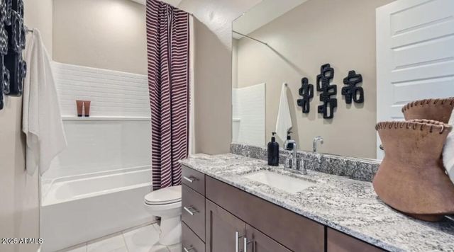 9915 S DUTCHMAN Drive, Apache Junction, AZ 85120