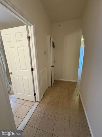 4019 SPRING GARDEN ST, Philadelphia, PA 19104