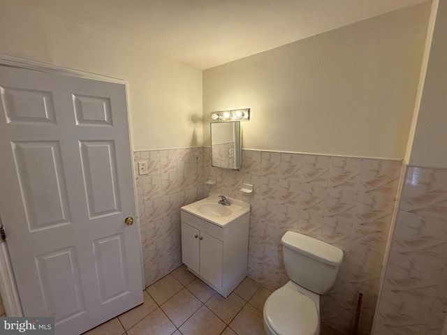 4019 SPRING GARDEN ST, Philadelphia, PA 19104