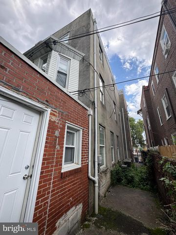 4019 SPRING GARDEN ST, Philadelphia, PA 19104