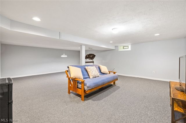 200 Yorkshire Drive, Medina, OH 44256
