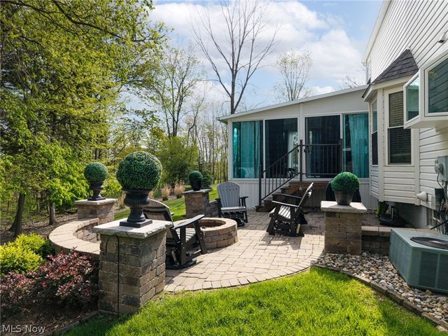 200 Yorkshire Drive, Medina, OH 44256