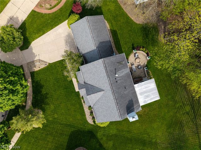 200 Yorkshire Drive, Medina, OH 44256