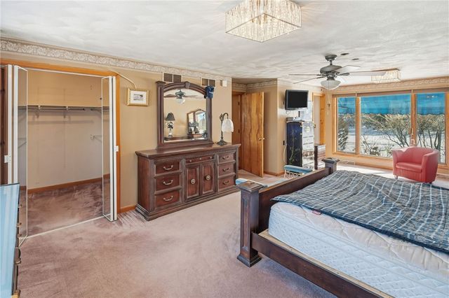 585 Meadow View Avenue, Warwick, RI 02889