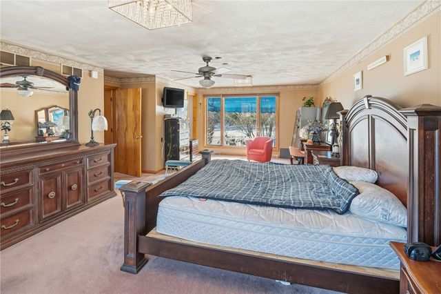 585 Meadow View Avenue, Warwick, RI 02889