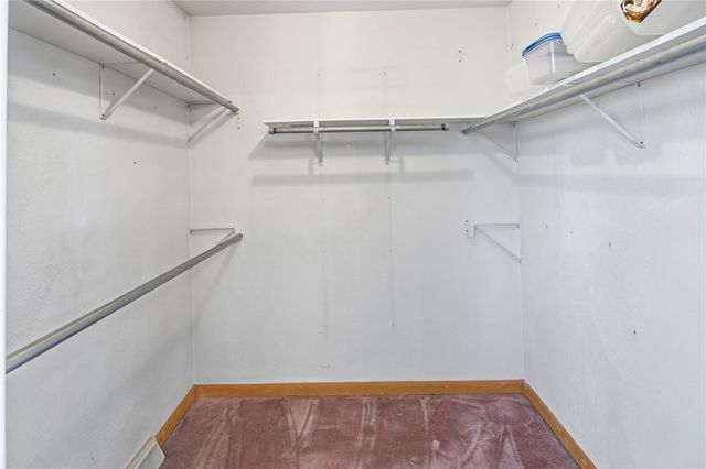 585 Meadow View Avenue, Warwick, RI 02889