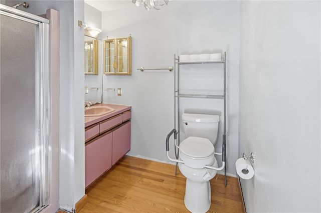 585 Meadow View Avenue, Warwick, RI 02889