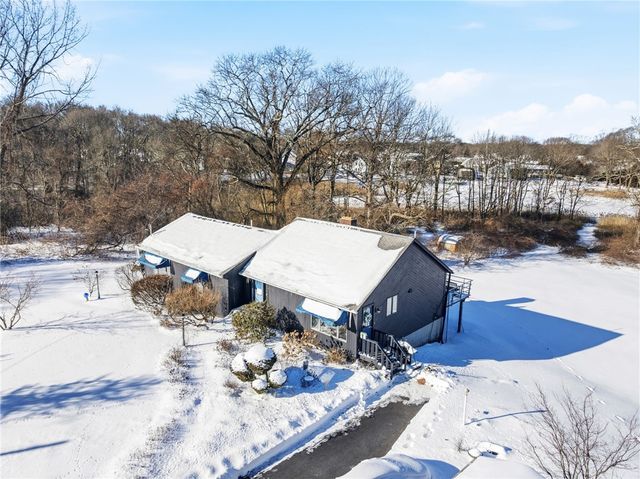 585 Meadow View Avenue, Warwick, RI 02889