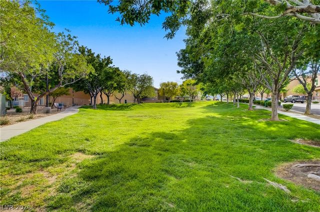 9128 Entrancing Avenue, Las Vegas, NV 89149