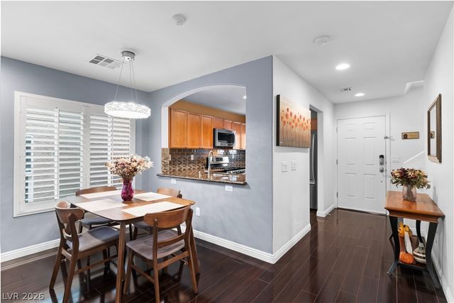 9128 Entrancing Avenue, Las Vegas, NV 89149