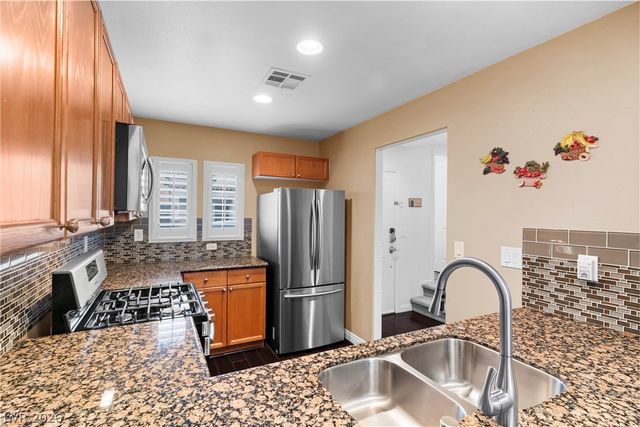 9128 Entrancing Avenue, Las Vegas, NV 89149