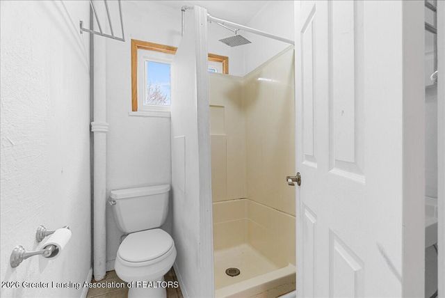 421 W Lake Lansing Road, East Lansing, MI 48823
