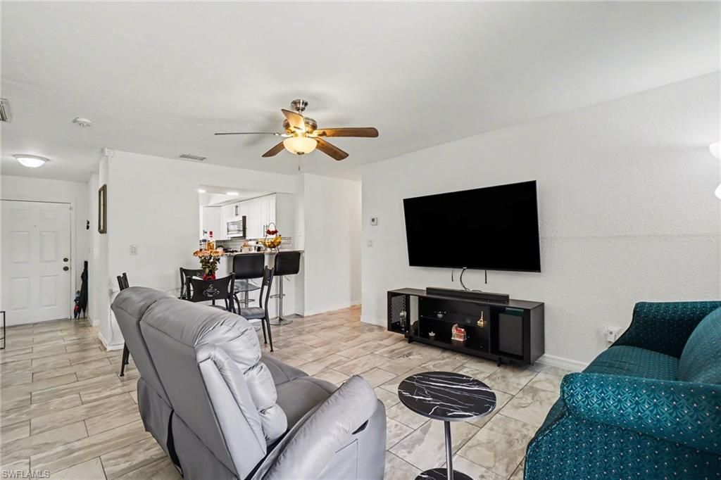 2208/2210 Iris WAY, FORT MYERS, FL 33905 — photo 3
