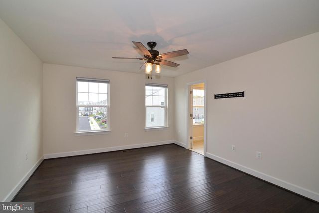 10684 VIEWMONT LN, Manassas, VA 20112