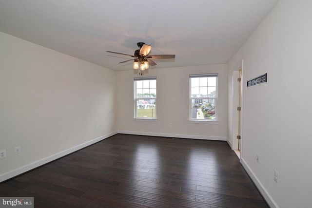 10684 VIEWMONT LN, Manassas, VA 20112