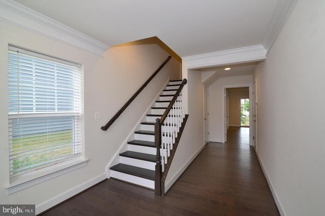 10684 VIEWMONT LN, Manassas, VA 20112