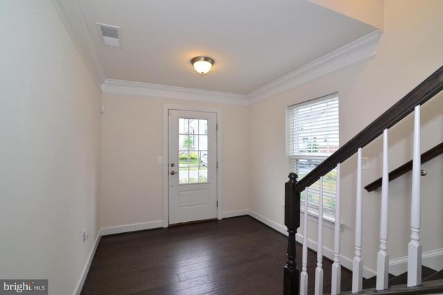 10684 VIEWMONT LN, Manassas, VA 20112