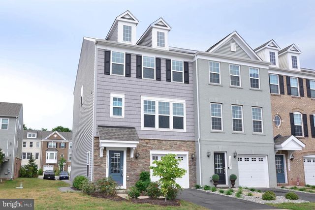 10684 VIEWMONT LN, Manassas, VA 20112
