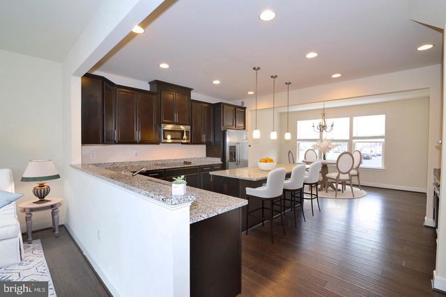 10684 VIEWMONT LN, Manassas, VA 20112