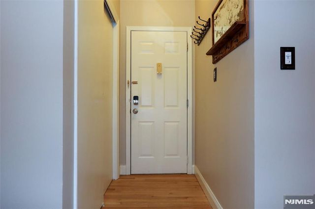 883 Boulevard East 1C, Weehawken, NJ 07086