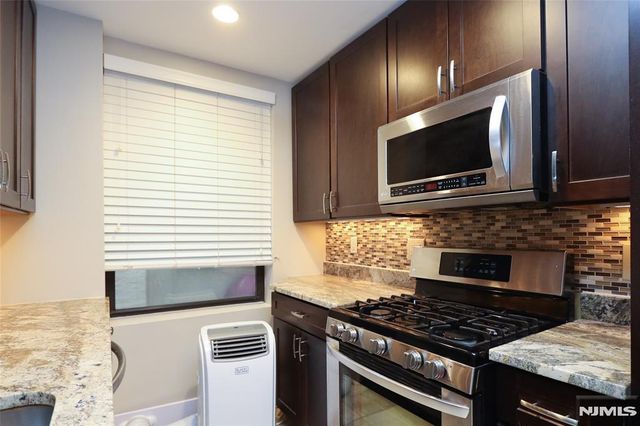 883 Boulevard East 1C, Weehawken, NJ 07086